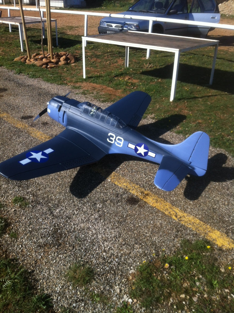 blue version of 86" Douglas SBD-5 Dauntless