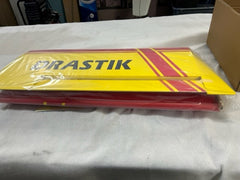 .60 drastik wings in yellow and red